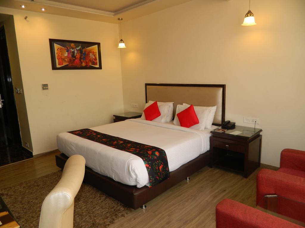 One Earth Avaas Amritsar Exterior foto